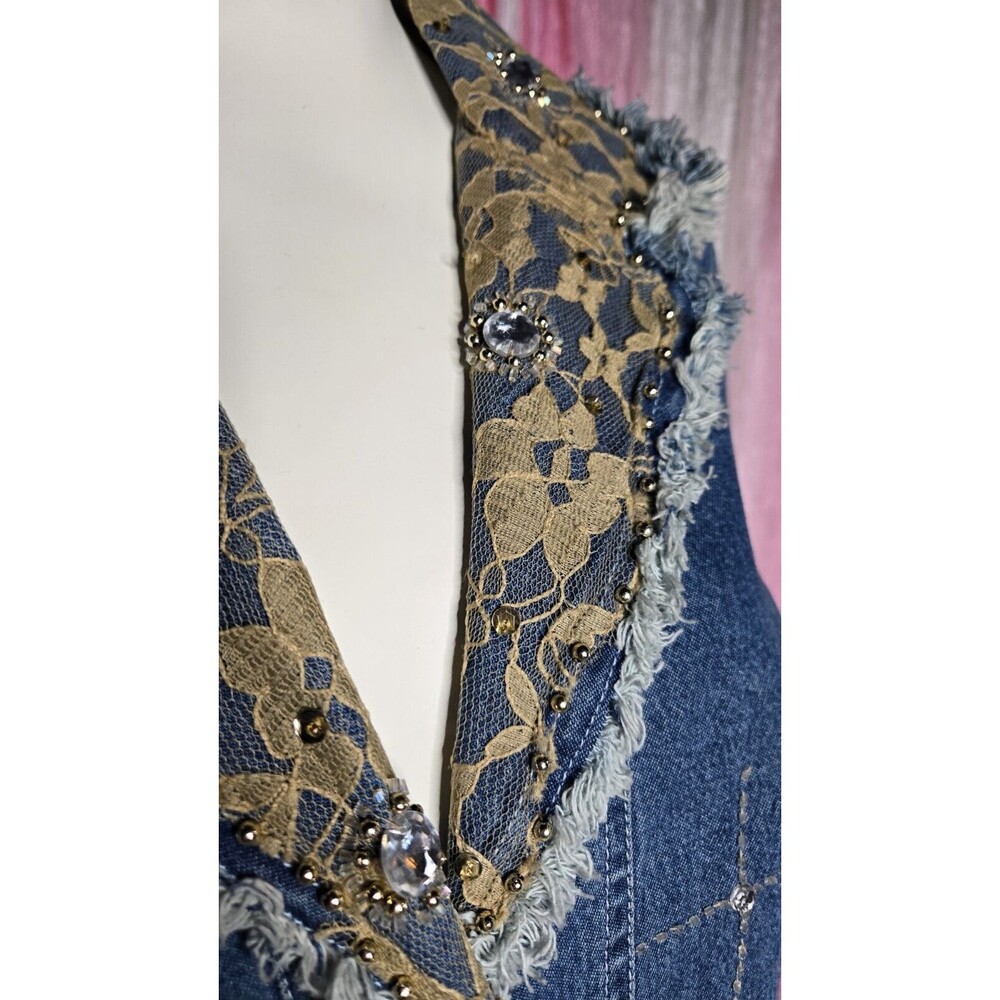 Step In Style Y2K Unique Denim Lace Studded  Rhinestone Jean Jacket Size Large - Picture 7 of 16